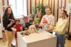 Lieldienas pie stila un modes studijas “Fifīgā adatiņa”. 17.04.2025.